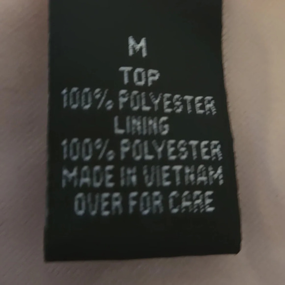 IZ Byer Junior Size M Ruffle Metallic Chiffon Top Color: Blush_Flaw - Picture 7 of 8